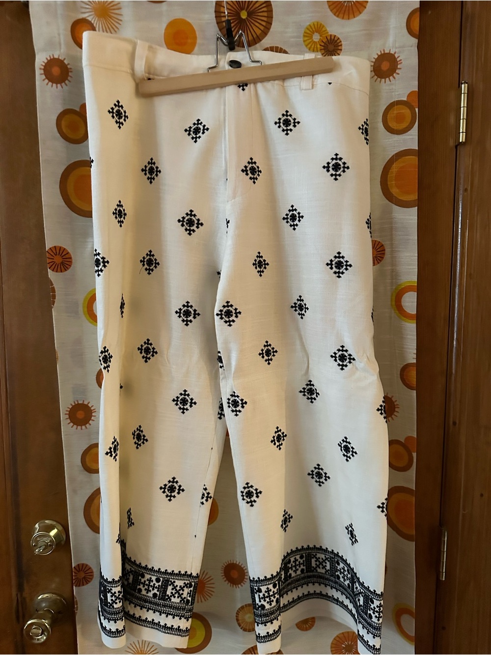 Zara White Pants with Black Embroidered Motif